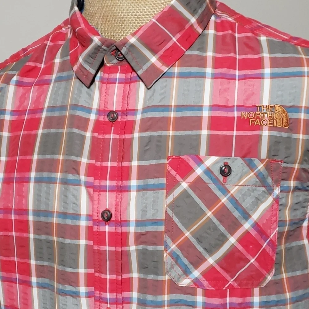 The north face red tan plaid short sleeve shirt
